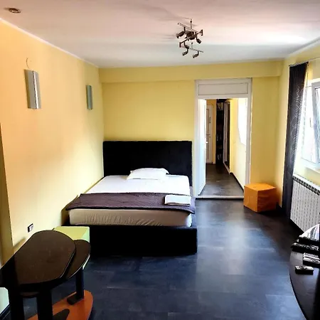 Summer Oasis In * Constanţa