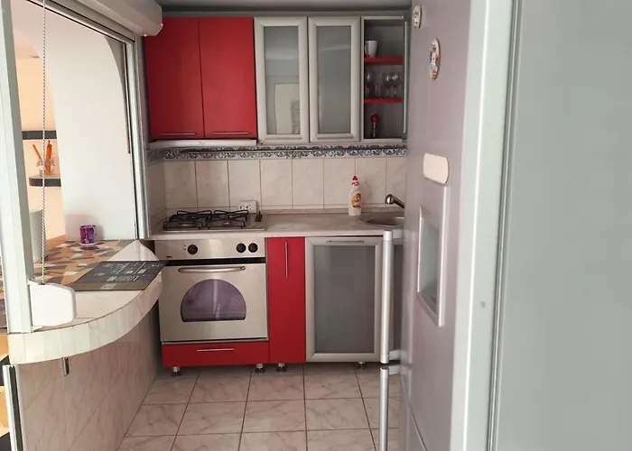 Summer Oasis In Case de vacanță